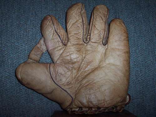 A.J. Reach 1 Inch Web Light Front